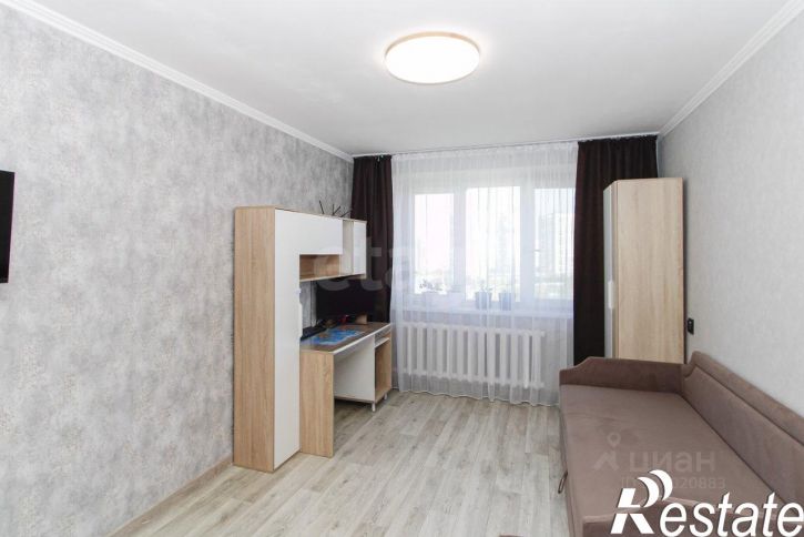 3-комн квартира улица Домостроителей, 18,  д. 18
