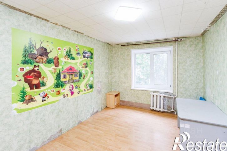 3-комн квартира улица Мельникайте, 130,  д. 130