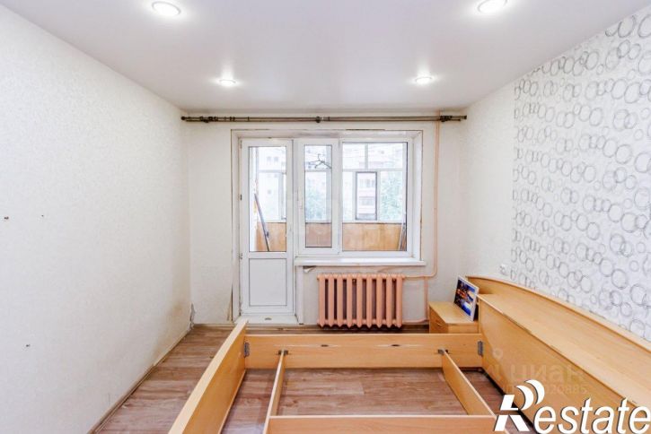 3-комн квартира улица Мельникайте, 130,  д. 130