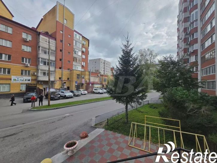 Торговое помещение улица Водников, 12,  д. 12