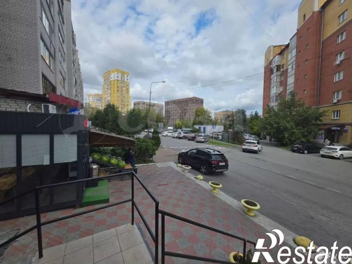 Торговое помещение улица Водников, 12,  д. 12