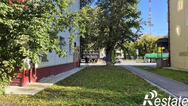 1-комн квартира улица Парфёнова, 18,  д. 18