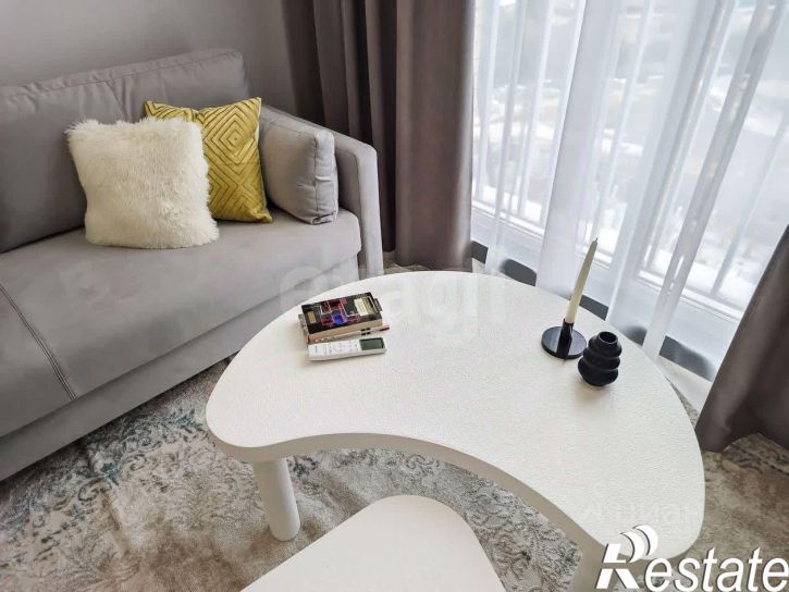 2-комн квартира улица Муравленко, 9 к1,  д. 9 к1