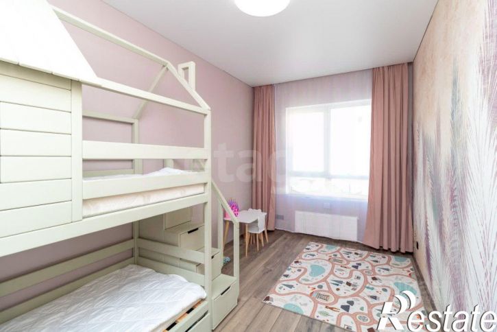 2-комн квартира улица Сергея Свиридова, 7,  д. 7