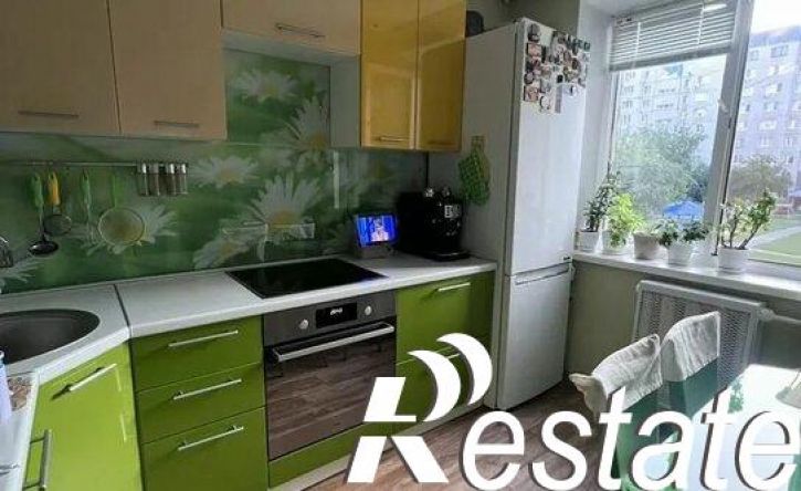 2-комн квартира улица Мельникайте, 129,  д. 129