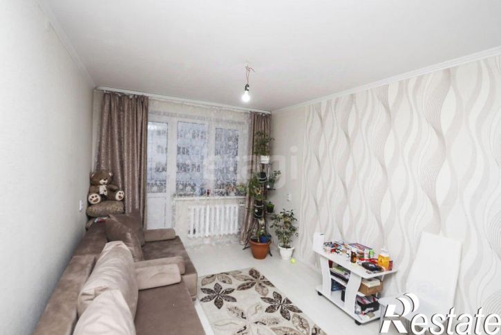 2-комн квартира улица Домостроителей, 8,  д. 8