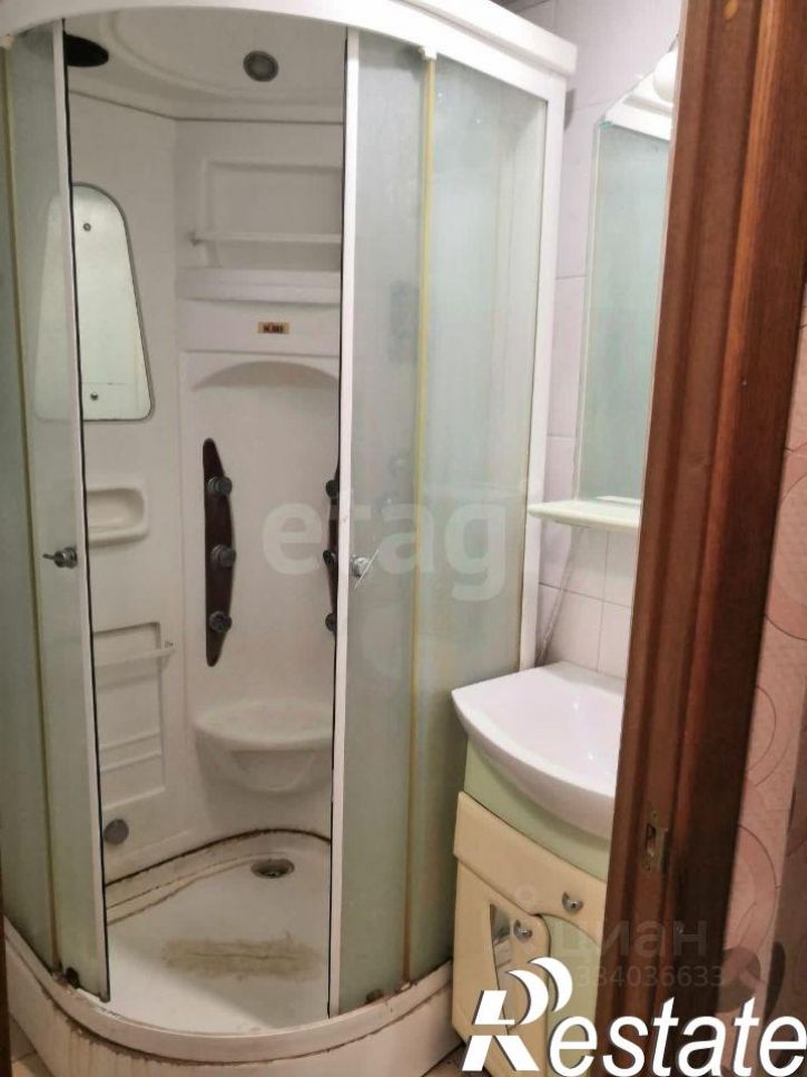 2-комн квартира улица Ивана Крылова, 21Г,  д. 21Г