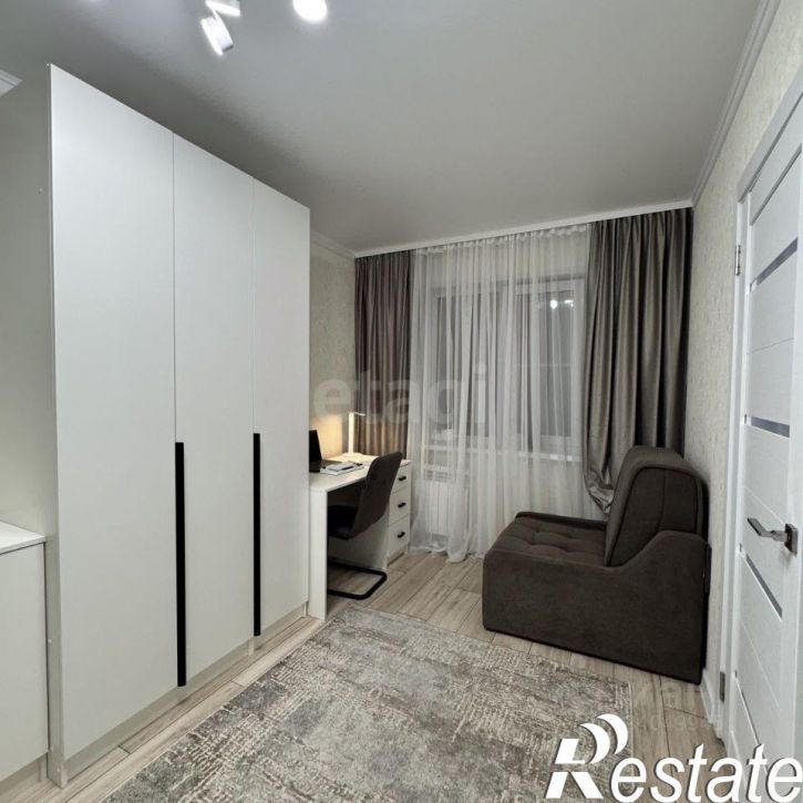 2-комн квартира улица Парфёнова, 26,  д. 26