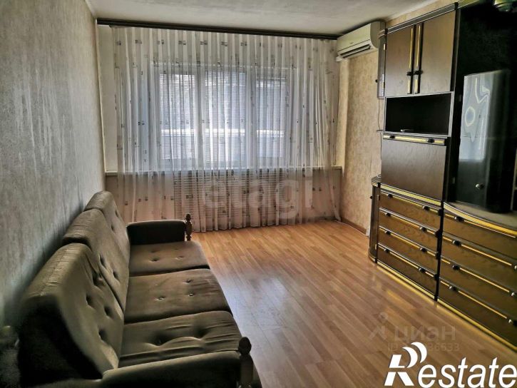 2-комн квартира улица Ивана Крылова, 21Г,  д. 21Г