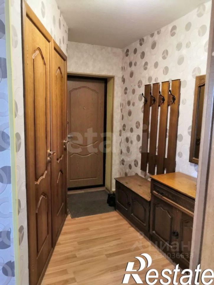 2-комн квартира улица Ивана Крылова, 21Г,  д. 21Г