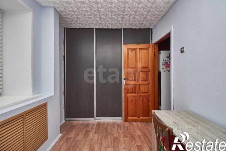 3-комн квартира Карская улица, 23,  д. 23