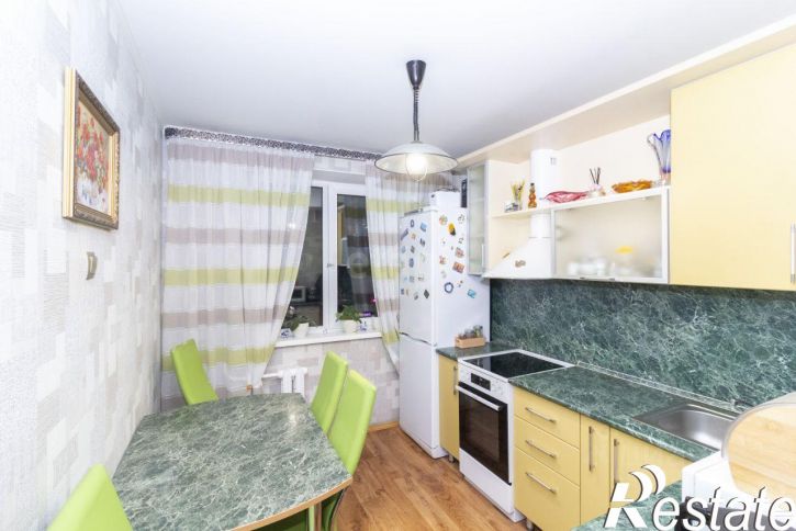 3-комн квартира Червишевский тракт, 94,  д. 94