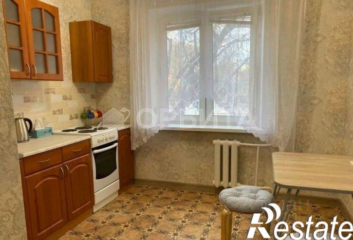 2-комн квартира улица Свердлова, 20,  д. 20