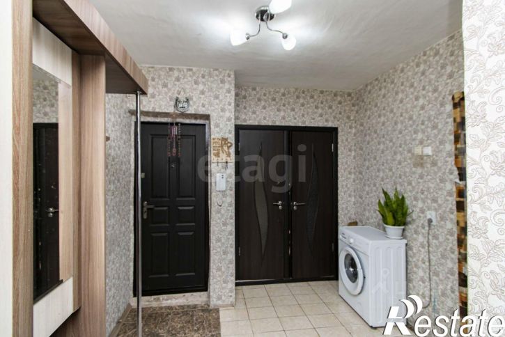 4-комн квартира улица Республики, 213,  д. 213