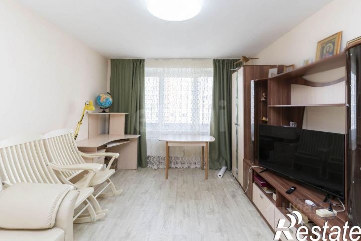 3-комн квартира улица Александра Митинского, 7,  д. 7