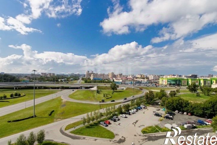 3-комн квартира улица 50 лет ВЛКСМ, 13,  д. 13
