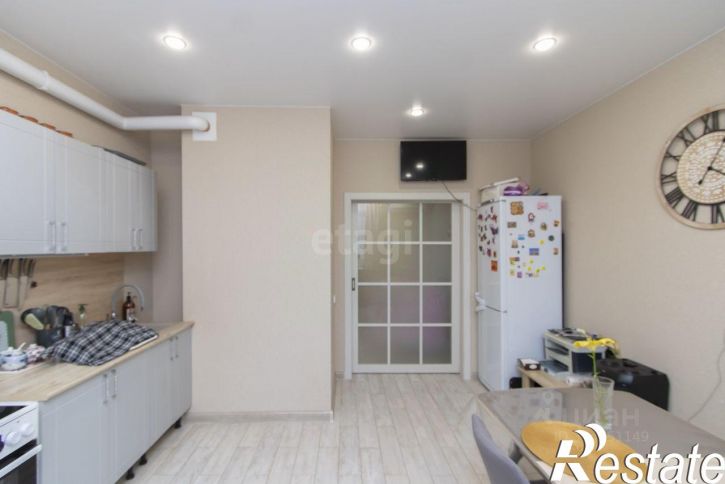3-комн квартира улица Мельникайте, 34 к1,  д. 34 к1