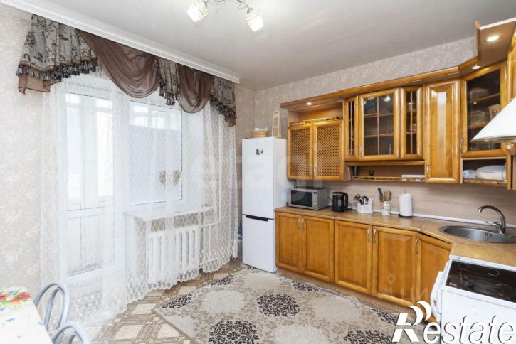 2-комн квартира улица Мельникайте, 125/1,  д. 125/1