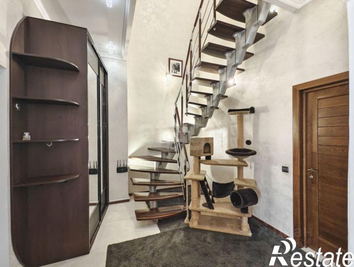 3-комн квартира улица Эрвье, 24 к2,  д. 24 к2