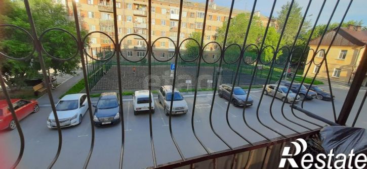 Комната Судоремонтная улица, 16,  д. 16