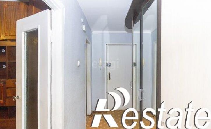 3-комн квартира улица Мира, 27,  д. 27