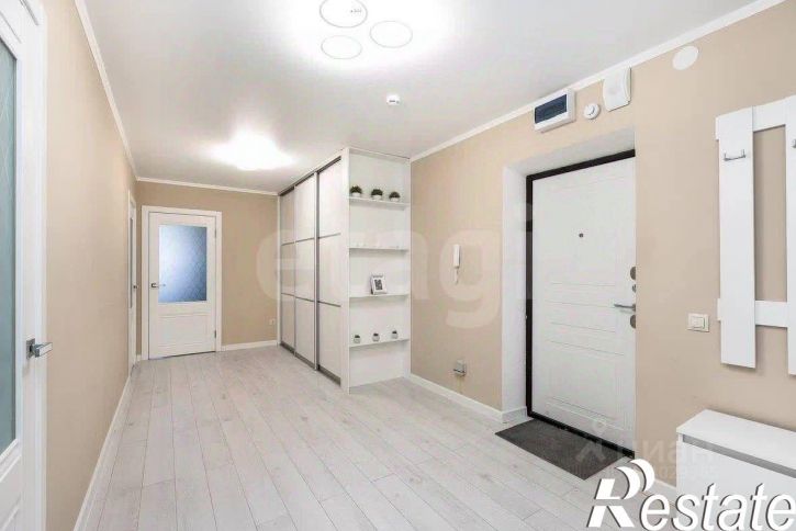 3-комн квартира улица Республики, 204 к13,  д. 204 к13