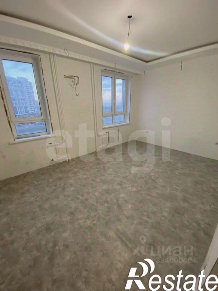 3-комн квартира улица Фармана Салманова, 24,  д. 24