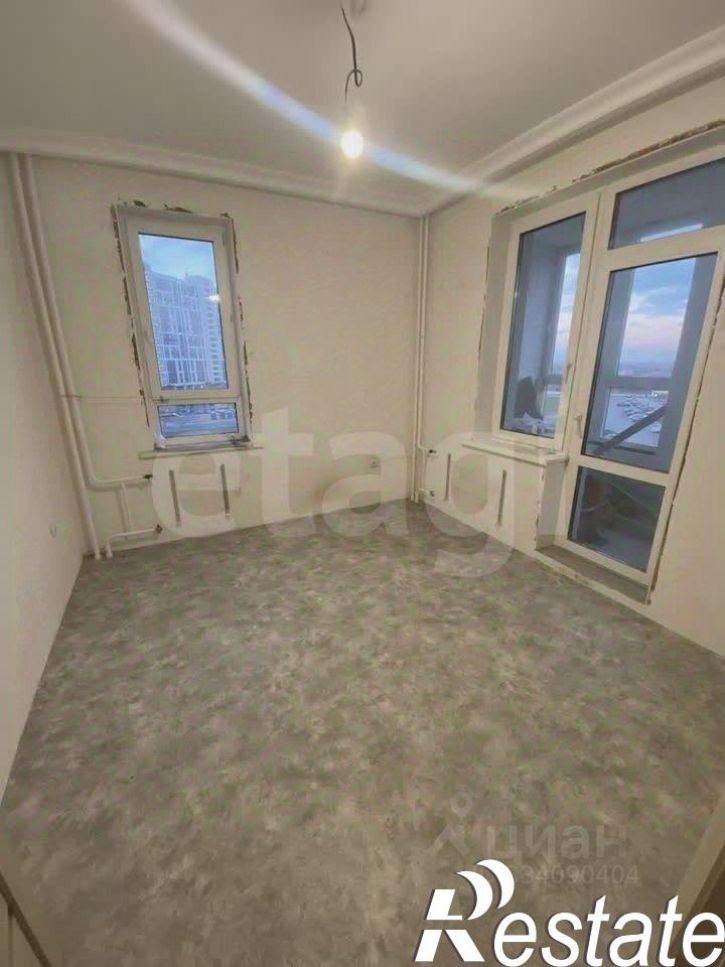 3-комн квартира улица Фармана Салманова, 24,  д. 24
