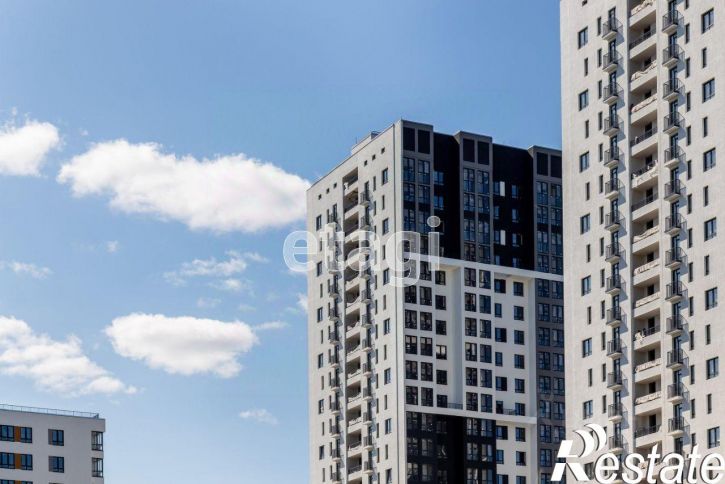 3-комн квартира улица Фармана Салманова, 24,  д. 24