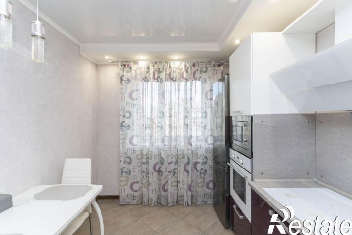 3-комн квартира улица Прокопия Артамонова, 4,  д. 4