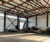 склад 1800 кв м 6 км Старого Тобольского тракта, 20