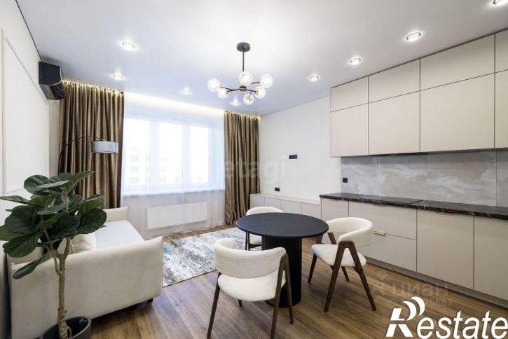 2-комн квартира Новгородская улица, 20,  д. 20