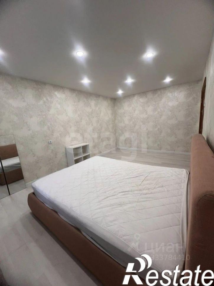 2-комн квартира Широтная улица, 33,  д. 33