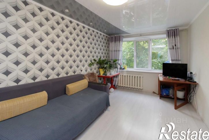 3-комн квартира улица Александра Логунова, 3,  д. 3
