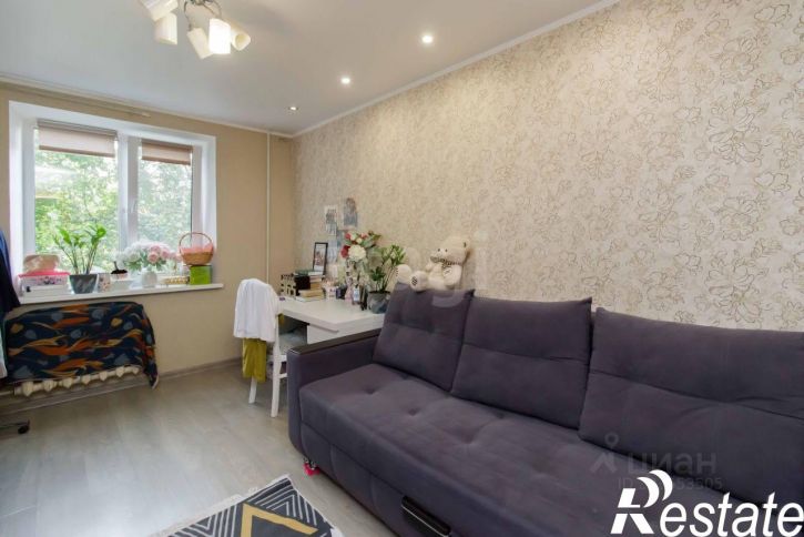 3-комн квартира улица Александра Логунова, 3,  д. 3