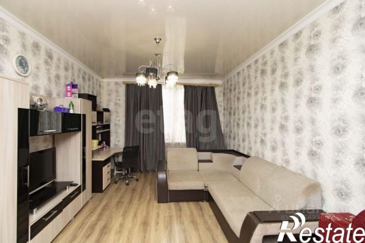 4-комн квартира улица Котельщиков, 1,  д. 1