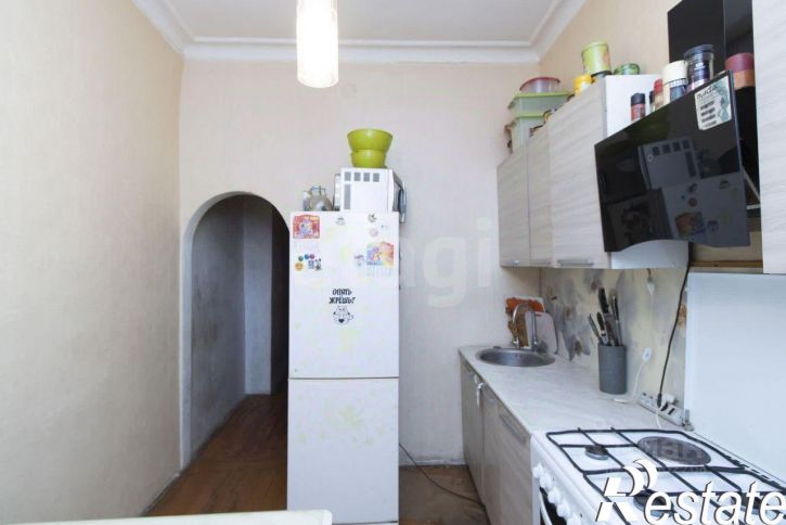 4-комн квартира улица Котельщиков, 1,  д. 1