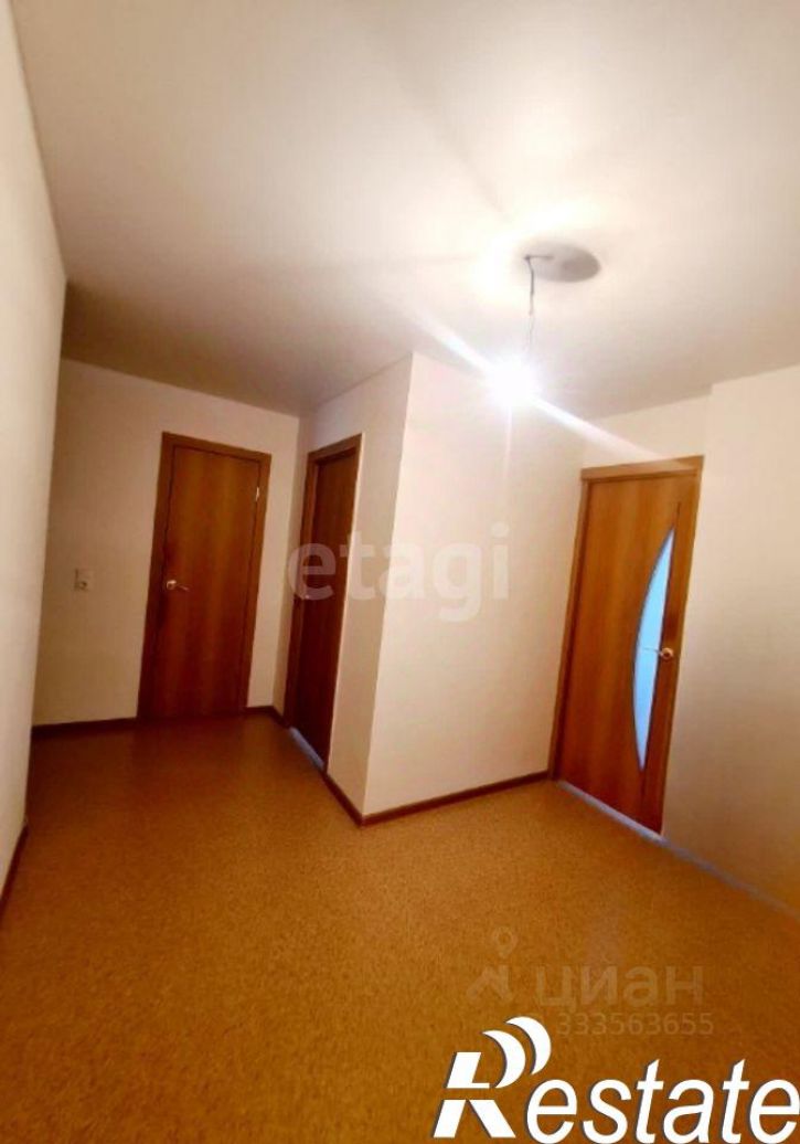 2-комн квартира Беловежская улица, 21,  д. 21