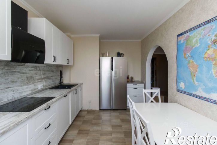 3-комн квартира улица Монтажников, 61,  д. 61