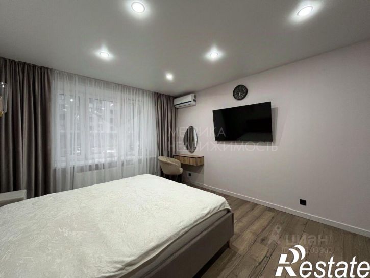 2-комн квартира улица Республики, 204 к7,  д. 204 к7