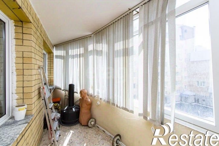 3-комн квартира улица 8 Марта, 2,  д. 2