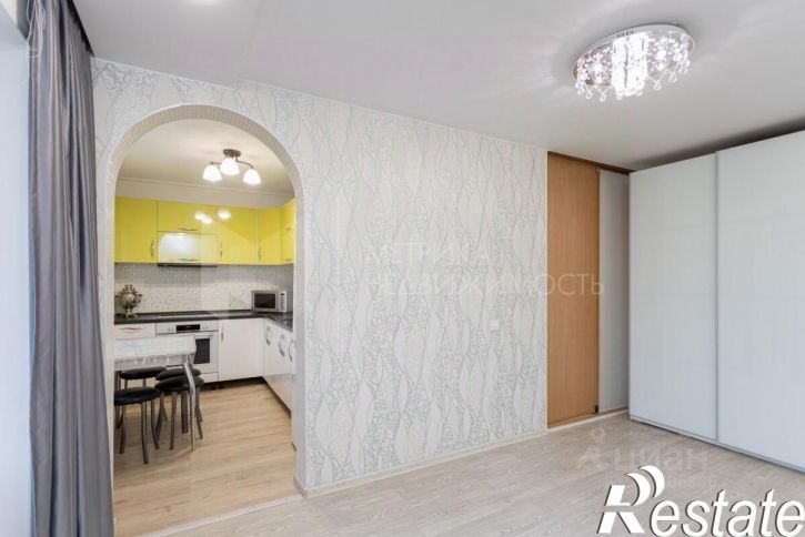 3-комн квартира улица Ершова, 32,  д. 32
