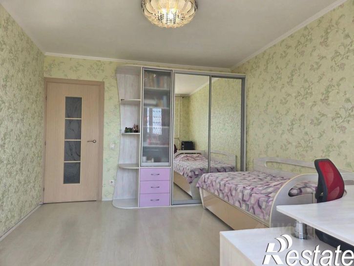 3-комн квартира улица Николая Семёнова, 27,  д. 27