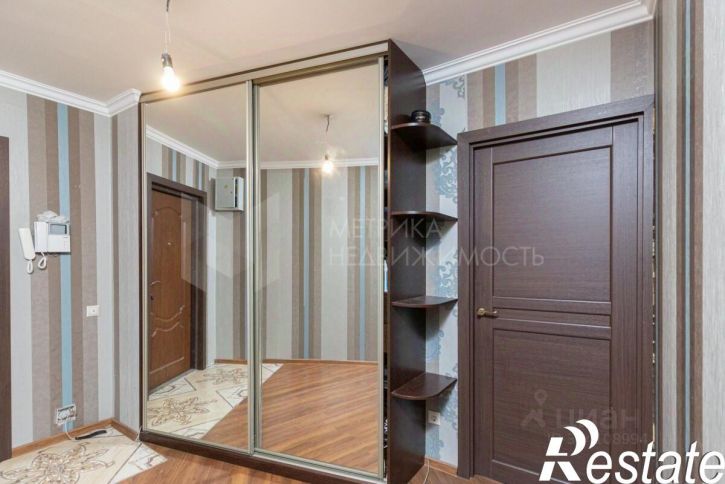 2-комн квартира улица Ивана Словцова, 23,  д. 23