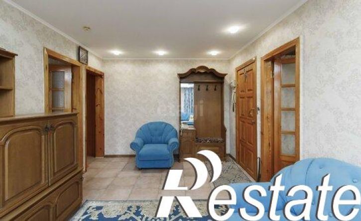 3-комн квартира улица Моторостроителей, 10,  д. 10