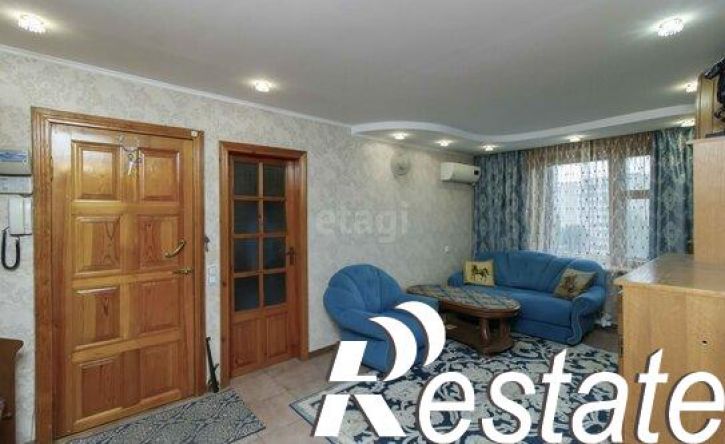 3-комн квартира улица Моторостроителей, 10,  д. 10