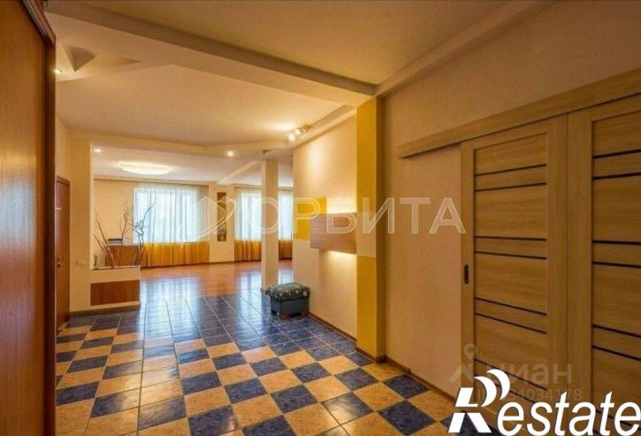 3-комн квартира Холодильная улица, 84/2,  д. 84/2