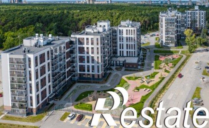 1-комн квартира улица Парада Победы, 17,  д. 17
