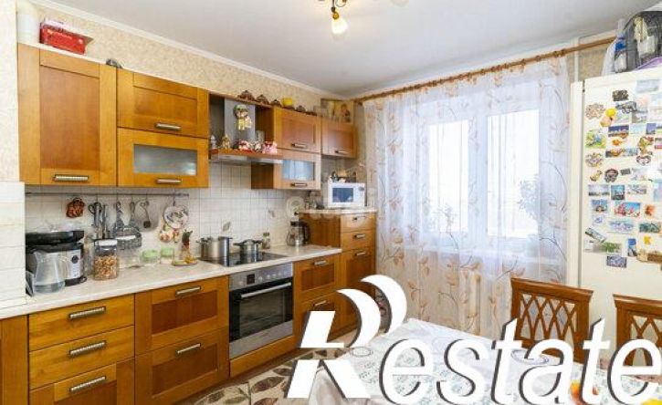3-комн квартира улица Пермякова, 68 к2,  д. 68 к2