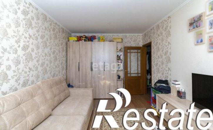 3-комн квартира улица Пермякова, 68 к2,  д. 68 к2